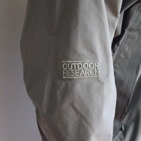 Outdoor Research Women's Shell Windbreaker hood zips into collar & side zip - Picture 11 of 15